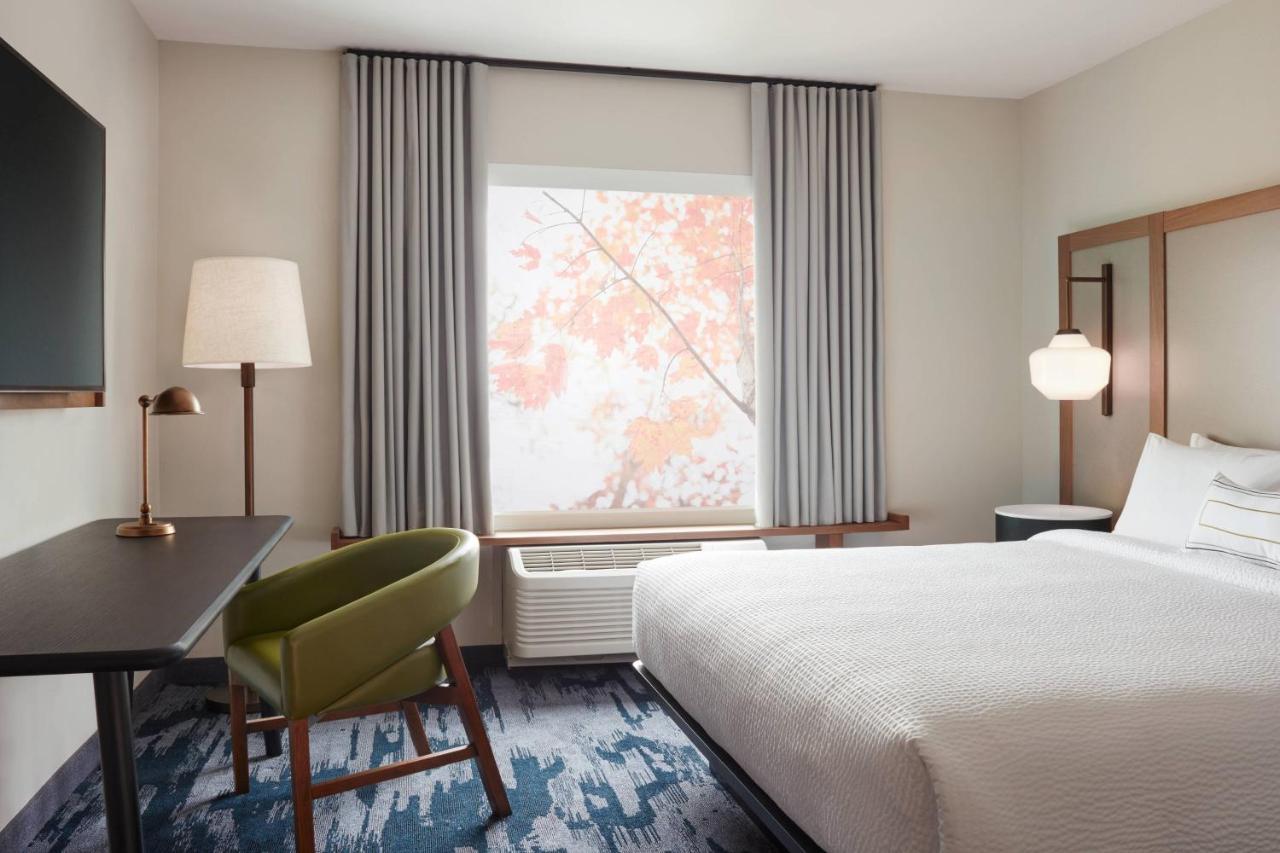 Hotel Fairfield By Marriott & Davis *